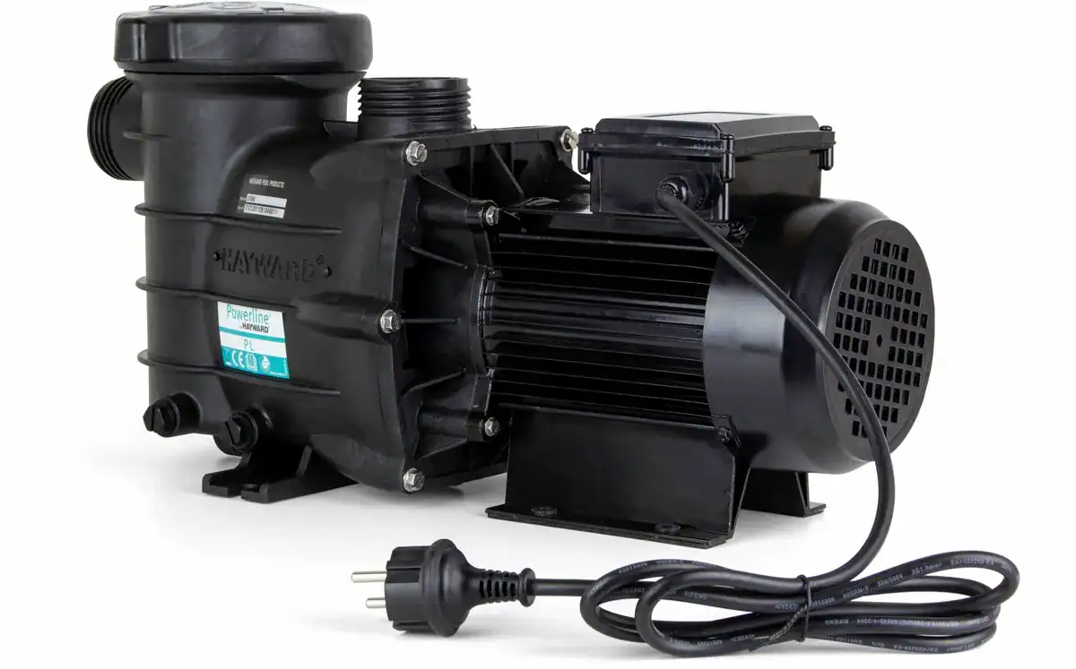Hayward Powerline pool pump, 9 m³/h, for pool filtration.