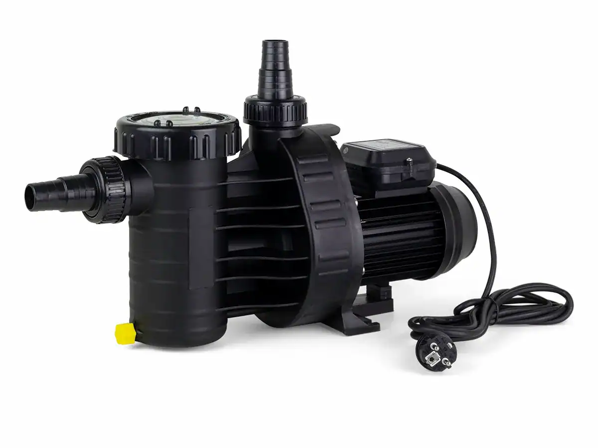 Pool pump for Aqua Plus 4 pool, 7m³ capacity, energy-efficient and durable.