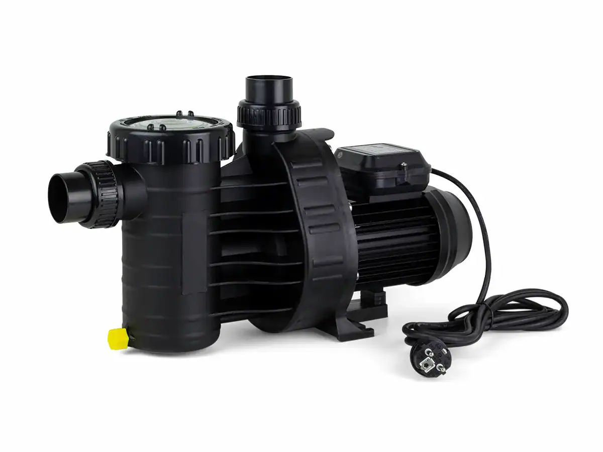 Pool pump Aqua Plus 4, 7m³, suitable for pool circulation and filtration. Reliable and efficient.