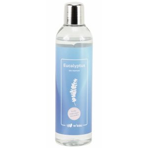 Eucalyptus fragrance for spa and pool, 250 ml bottle.