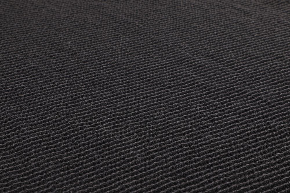 Grey Rento sauna towel of 50x70 cm, soft and absorbent.