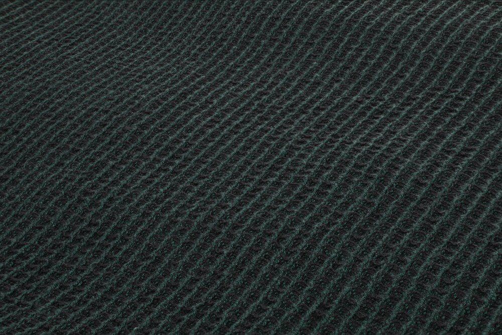 Swimming towel dark green 90x180 cm, soft and absorbent, ideal for sauna and pool.