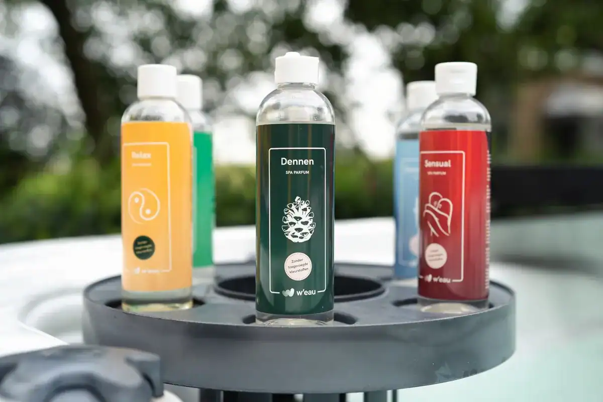 W'eau Spa eucalyptus fragrance bottle for relaxation and aromatherapy.