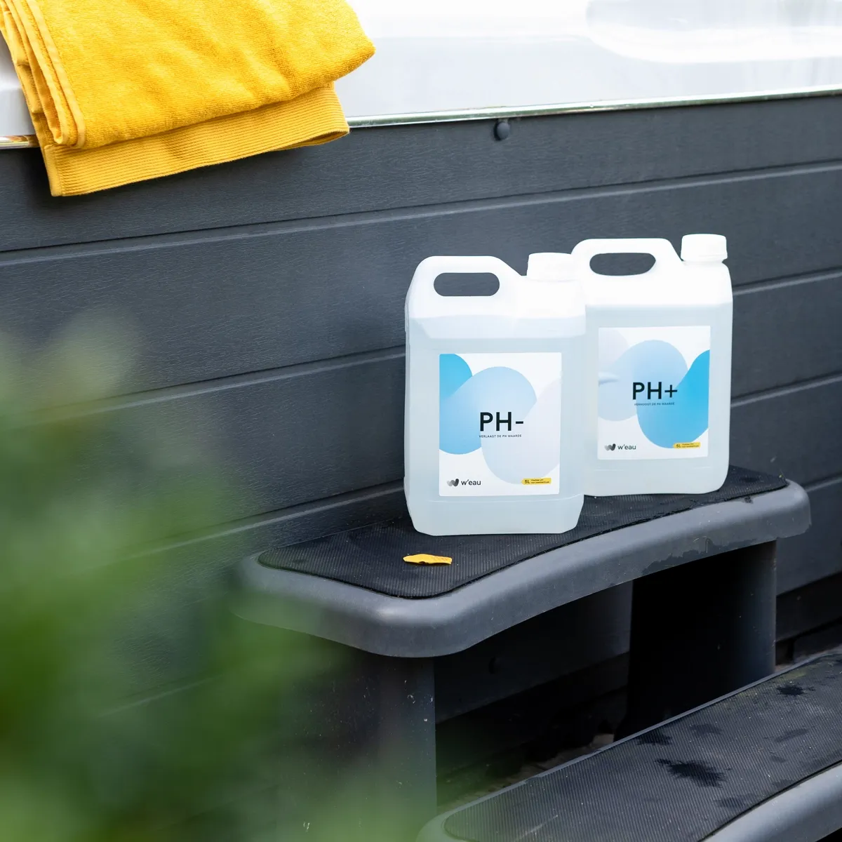 W'eau Liquid pH Increaser - 5 liters