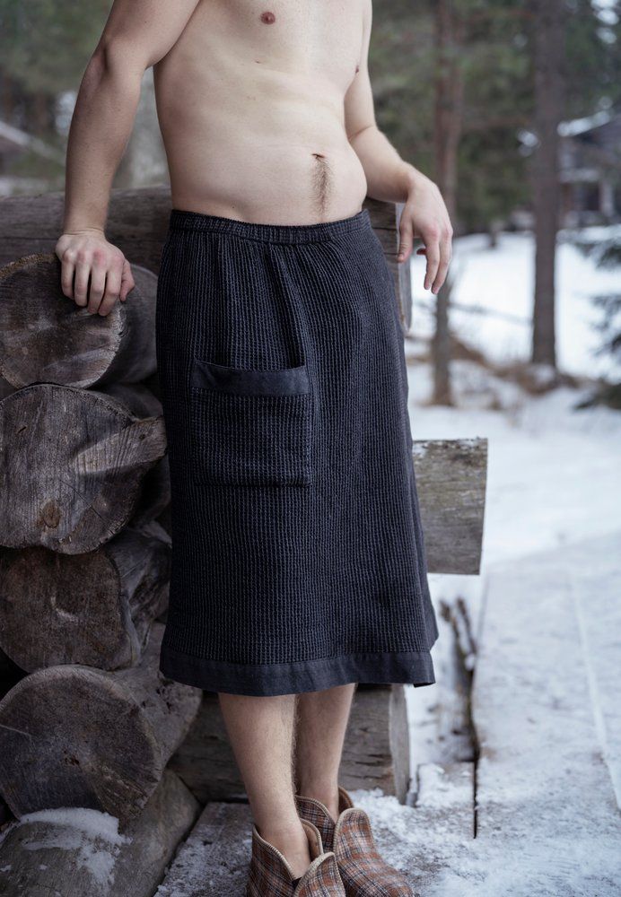 Rento Sauna towel in grey, 70x145 cm, made from soft, absorbent fabric for comfortable use.