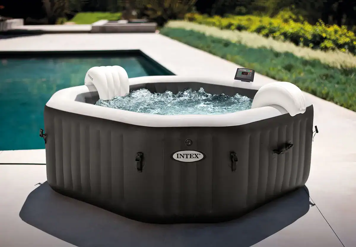 Intex Pure Spa Jet & Bubble Deluxe, inflatable hot tub for 4 people, ideal for relaxation at ho.