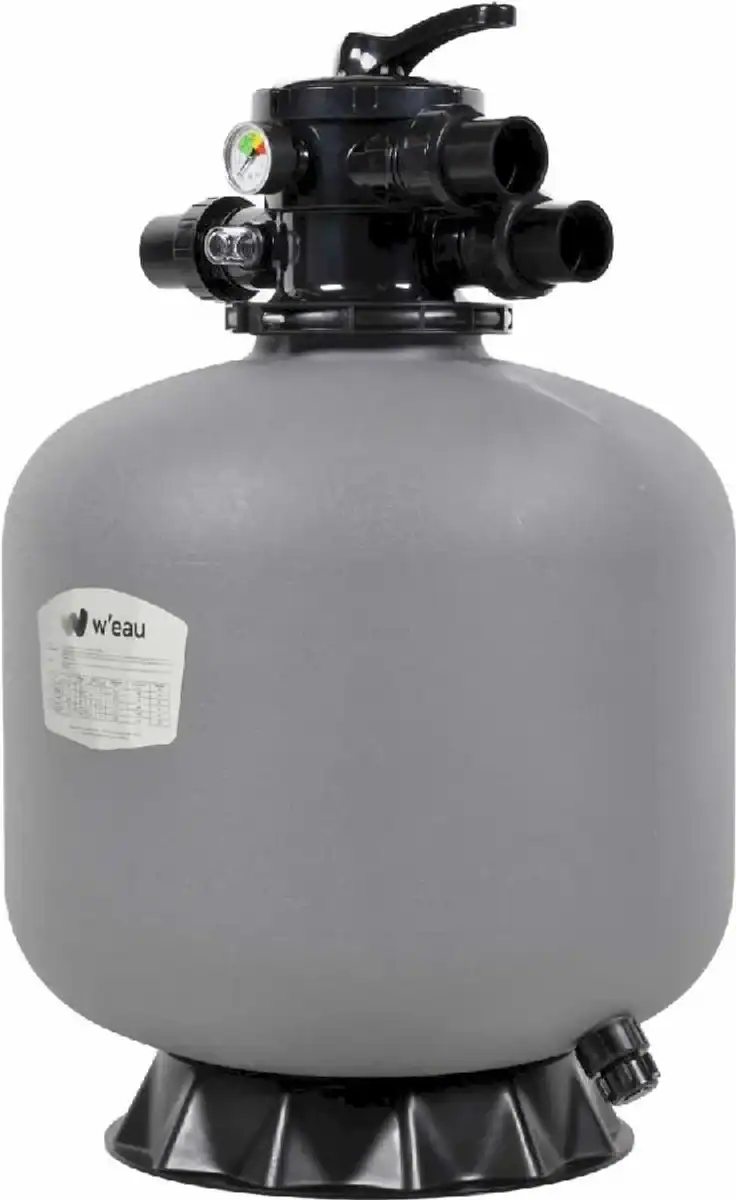 Pool filter pump for clean water and good filtration.