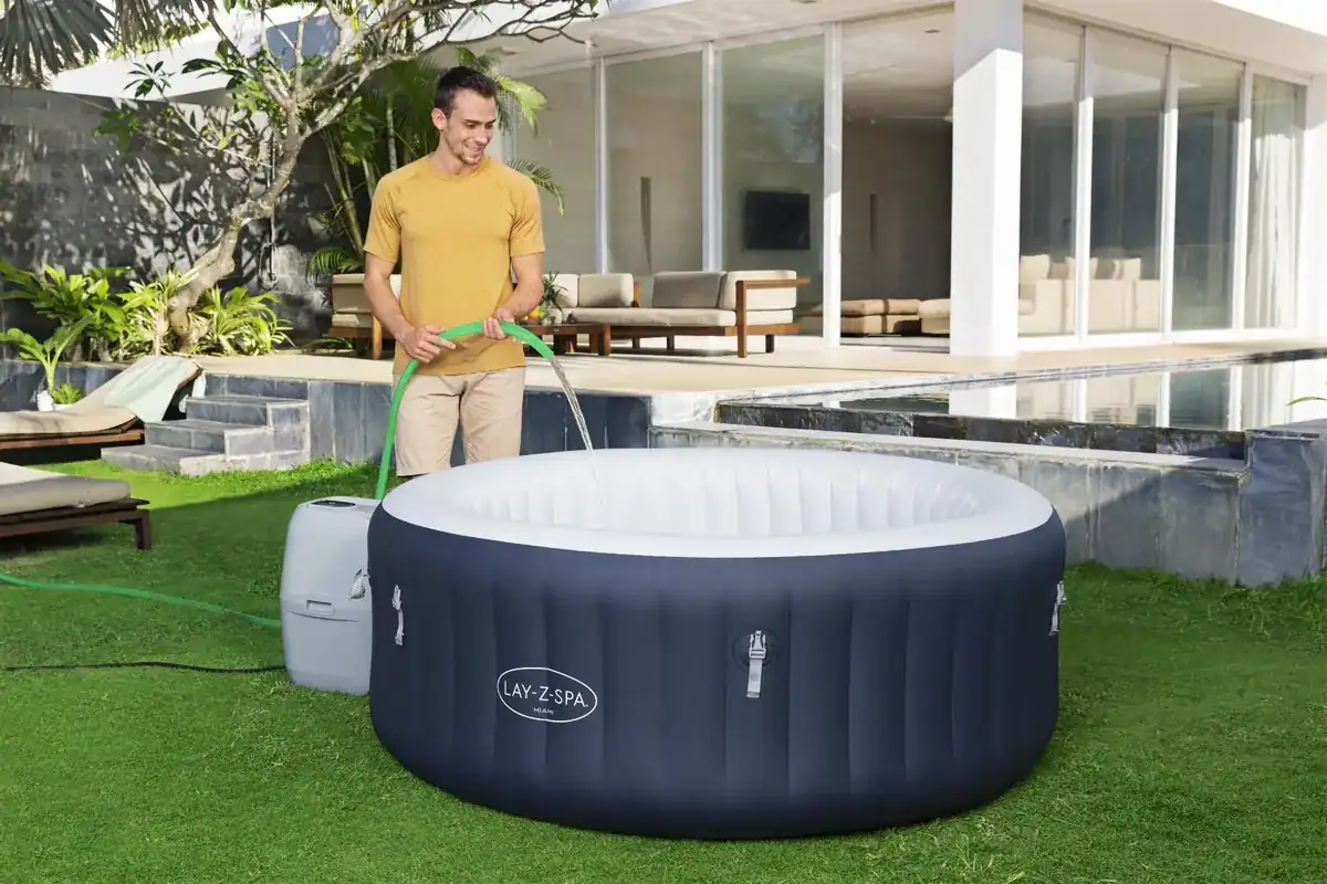 Inflatable Lay-Z Spa Miami with Airjet and EnergySense technology.