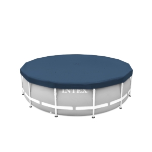 Pool with cover and metal frame, ideal for summer days and recreational use.
