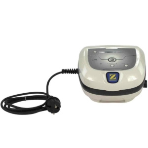Cleaning device for pools with power cable.